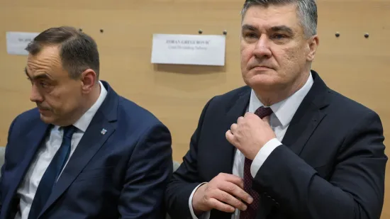Milanović na svečanoj sjednici u Novoj Gradiški: Očekuju se izjave za medije
