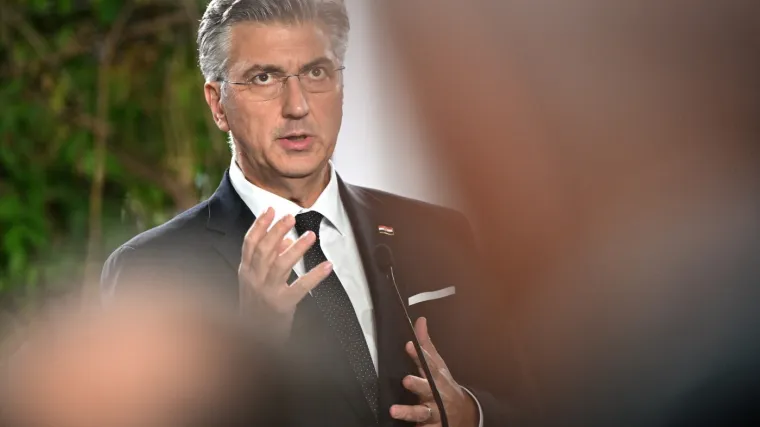 Plenkovićeva doktrina u francuskom časopisu: 'Teško da je to zadnji pokušaj prekrajanja granica'