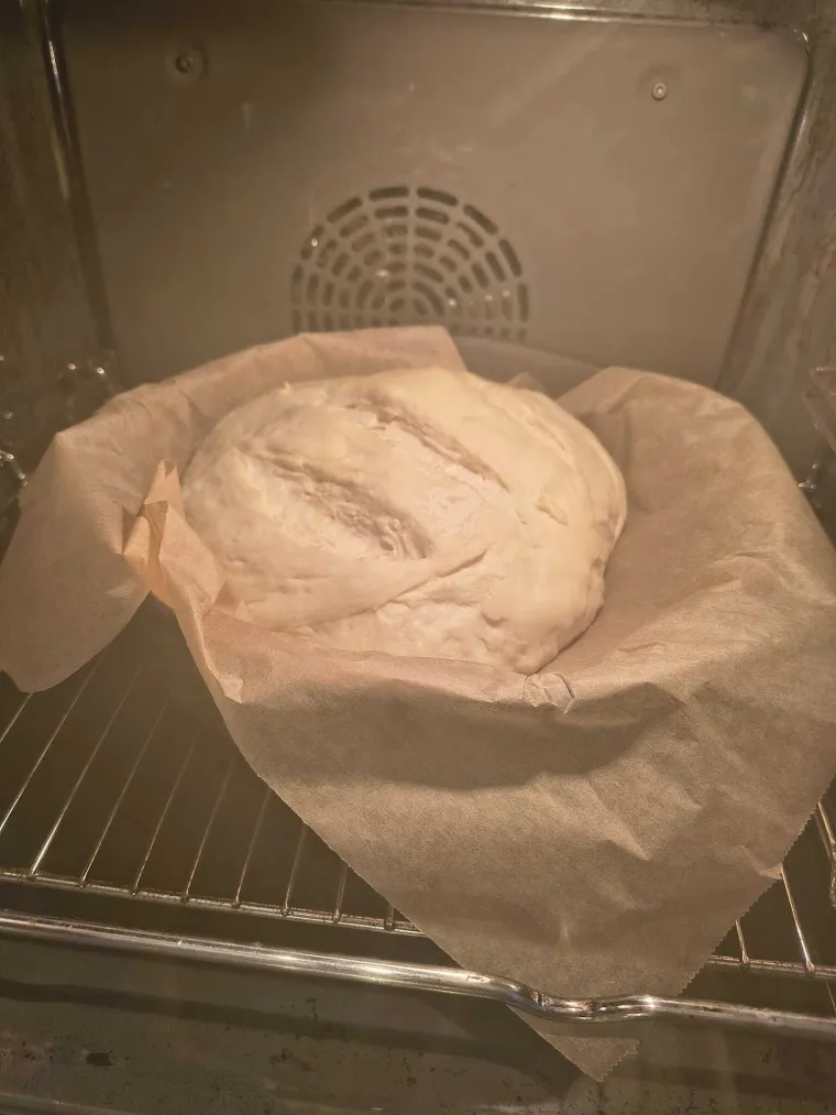 Kako ispeći savršeni kruh? Pšenični, crni, heljdin, sa sjemenkama iz ladice recepata naših starih!