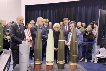 Hrvatska se naoružava: Plenković u Parizu nije mogao izbjeći ni pitanje o Thompsonu