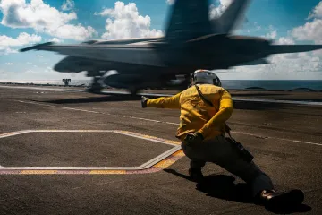 Izgleda li ovako početak rata? Moćna armada samo čeka na znak