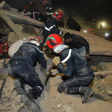 Urušile se dvije zgrade: Najmanje 19 ljudi poginulo, cure detalji tragedije