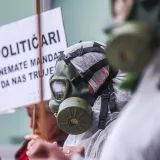 Gas maske usred Zagreba, ljudi stigli pred Ministarstvo: 'Zločin nad gradom'