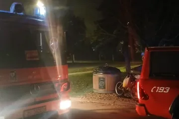 Vatrogasci se oglasili o trudnici koja je upala u kontejner: 'Ne čini se toliko dubok, ali...'