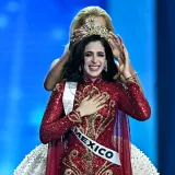 Napet intervju završio skandalom: Miss Universe napustila eter u emisiji uživo