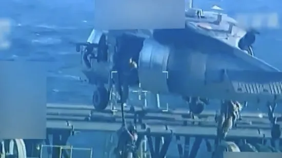 Pogledajte kako Amerikanci upadaju na tanker kraj Venezuele: 'To je krađa i piratstvo'