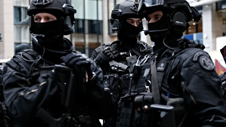 Dječak (15) ubijen, poliven benzinom i spaljen: 'Nema više pravila, u Marseilleu vlada anarhija'