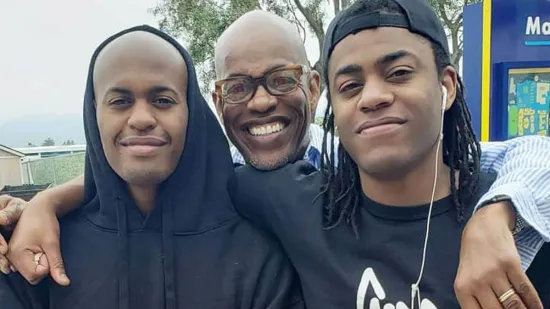 Strašno ubojstvo: Pjevač pronađen izboden, sin osumnjičen i pritvoren