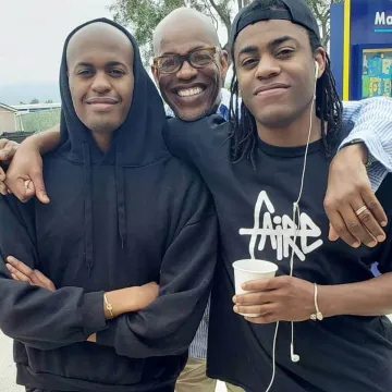 Strašno ubojstvo: Pjevač pronađen izboden, sin osumnjičen i pritvoren