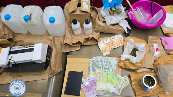 U velikoj akciji policije 'pala' četvorka s drogom: Pogledajte što su im sve pronašli