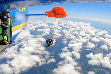 Zakačio se za rep aviona i visio 4,5 tisuće kilometara iznad tla: 'Pilot je bio spreman iskočiti'
