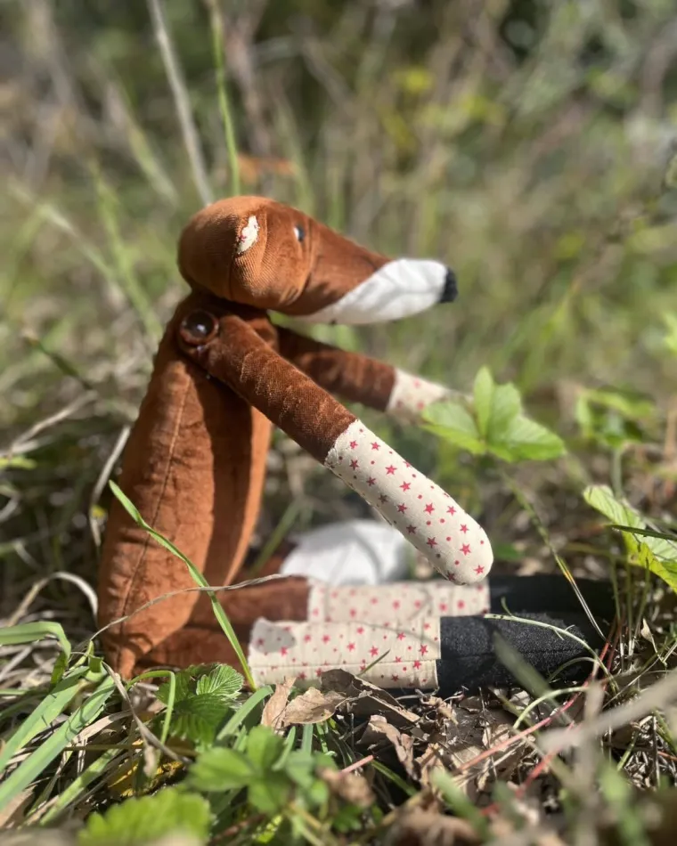 Od anđeoske narudžbe do crnog mačka i djevojke u boci: Ovo je najčarobniji izlog u Zagrebu