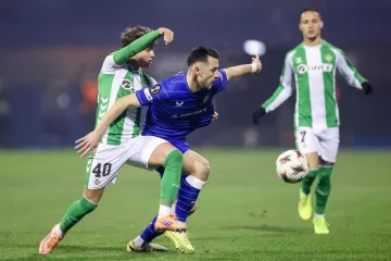 Betis pobijedio Dinamo za 7 minuta, a jedan detalj u igri Plavih sve je neugodno iznenadio