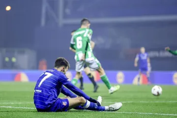 Plavi pred novim debaklom: Očajni Dinamo umalo primio i četvrti gol, Galešić u 89. minuti zabio počasni gol