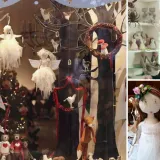 Od anđeoske narudžbe do crnog mačka i djevojke u boci: Ovo je najčarobniji izlog u Zagrebu