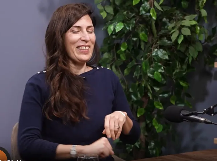 Od anđeoske narudžbe do crnog mačka i djevojke u boci: Ovo je najčarobniji izlog u Zagrebu