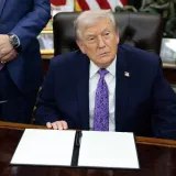 Trump potpisao uredbu o umjetnoj inteligenciji: 'Daleko smo ispred Kine!'