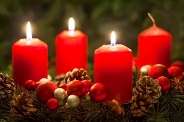 U nedjelju se pali svijeća radosti, a ovim znakovima donosi sreću: Čeka ih pravo čudo