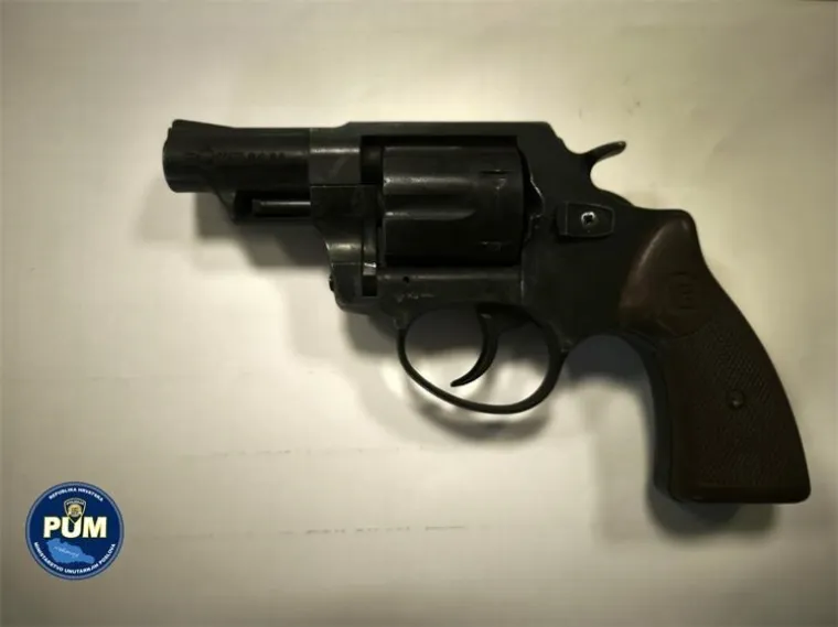 Čistka po ulicama Međimurja: Policija objavila fotografije, pazite kakav arsenal su pronašli