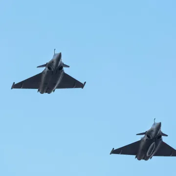 Je li Francuska trebala konzultirati Hrvatsku prije prodaje Rafalea Srbiji?