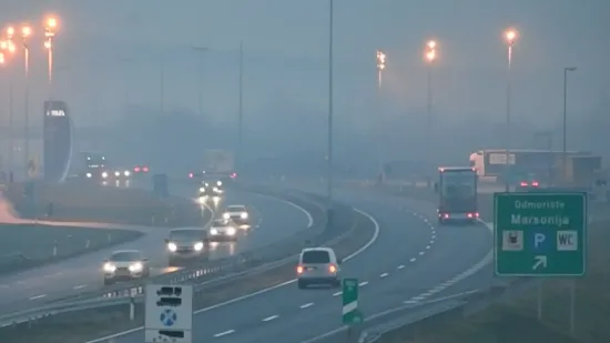 Gusta magla stvara probleme diljem Hrvatske, izdano upozorenje: 'Sutra će biti još gore'