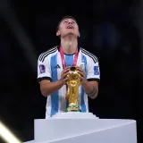 Svjetski prvak napušta Europu i potpisuje za južnoameričkog giganta?