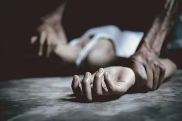 Namamili tinejdžericu na seksualni odnos pa ju oteli: Zatočenu ju držali u drvenoj kutiji u štali