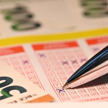 Osvojio 10 milijuna na lotu pa sve izgubio: Ulagao je i po Hrvatskoj, a ovako je točno propao