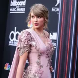 Je li moguće? Ovo koliki bonus je Taylor Swift podijelila svojim zaposlenicima