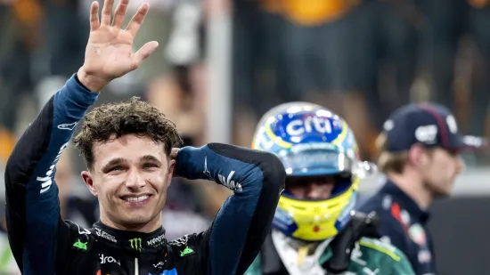 Lando Norris opsovao na dodjeli nagrada: Pogledajte kako je reagirala njegova bolja polovica