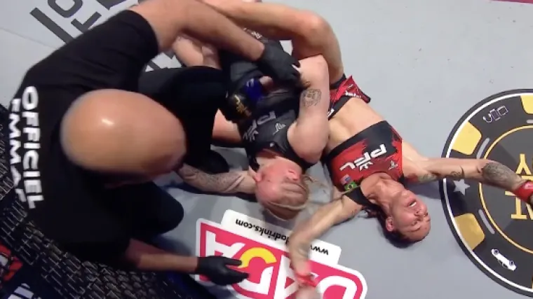 Najopasnija MMA borkinja na svijetu gušenjem 'završila' protivnicu