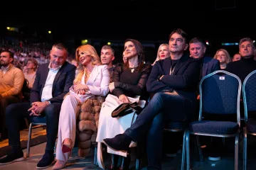 U društvu političkog vrha: Marijan Kustić prvi put u javnosti uhvaćen u društvu Nike Perenčević