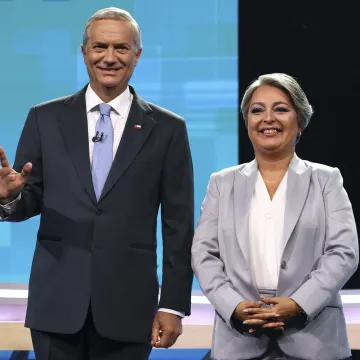 Tko će zamijeniti 'Hrvata' na čelu Čilea: 'Pinochet bez uniforme' i sin nacista ili čelnica Komunističke stranke