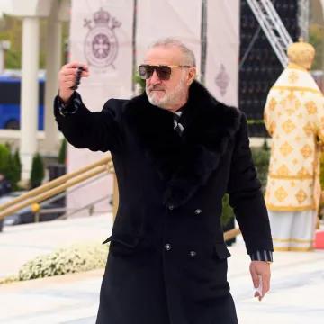 Kontroverzni političar i vlasnik kluba koji dolazi na Maksimir: 'Uništit ćemo Dinamo'