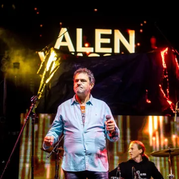 Alen Vitasović iznenadio fanove: 'Snimam jo&scaron; jednu pjesmu i priči je kraj'