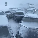 Snježna oluja zatrpala autoceste: Evakuirano 148 osoba, materijalna &scaron;teta je velika