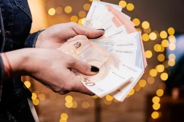 Ovi znakovi će tijekom zime uživati u financijskom obilju: Novac će im se lijepiti za prste