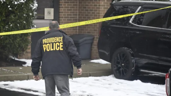 Pušten osumnjičeni za ubojstvo na sveučilištu Brown: 'Ubojica je na slobodi'