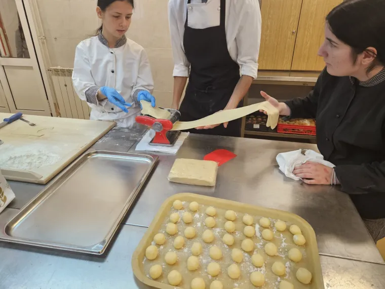 Ovo su labinski krafi. Nastavnik kuharstva otkriva tajne tradicionalnog blagdanskog recepta