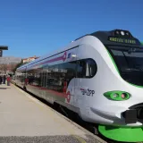 Prvi ovakav vlak u Europi od sada redovno vozi Dalmacijom. Puni se pola sata i ide do 120 km/h