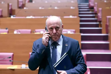 Što se sve mijenja s Bačićevim zakonima i zašto dižu toliko prašine?