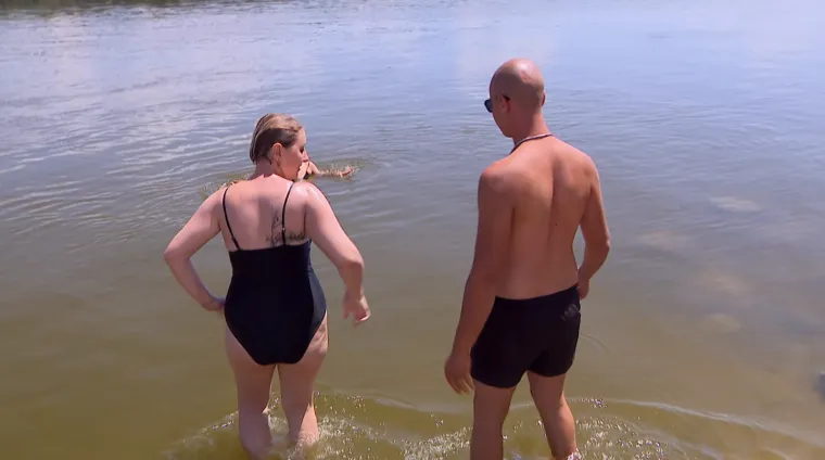 Dejan odbija Miljanine dodire, a Josip E. sve iznenadio strastvenim poljupcem s Iris