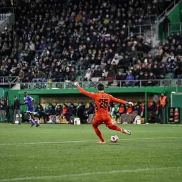 Biv&scaron;i golman Hajduka izluđuje napadače! Sprema se i veliki transfer: 'Već dugo brani odlično'