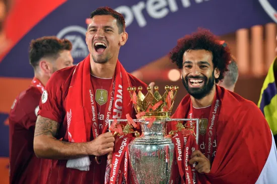 Lovren se sprda s legendom Liverpoola: Komentirao rekord Salaha pa izazvao brojne reakcije