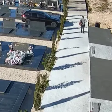 Tko su vozač i njegova asistentica koja mu je pomogla u ovoj neočekivanoj avanaturi?