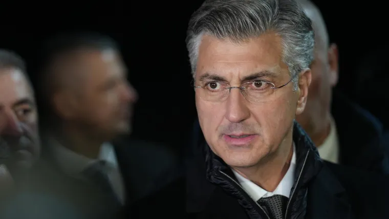 Plenković o Bačićevim zakonima: 'Jo&scaron; nisam shvatio &scaron;to je tu protuustavno'