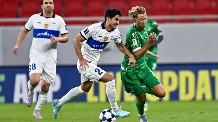 Država koja gradi statue životinjama ima prvaka koji od osnutka ne zna za poraz