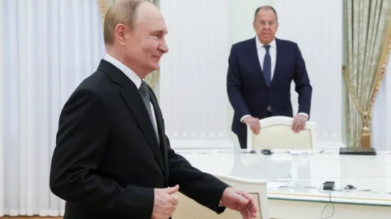 Lavrov dao intervju koji će odjeknuti svijetom, žestoko optužuje: 'Krađa im je u krvi!'