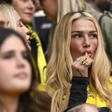 Ovo je ljepotica zbog koje ponajbolji igrač želi napustiti Kovačevu Borussiju