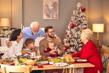 Ne mora biti skupo da bi bilo svečano: kako složiti blagdanski stol koji izgleda luksuzno, a ko&scaron;ta upola manje
